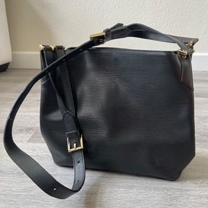Louis Vuitton Epi Mandara